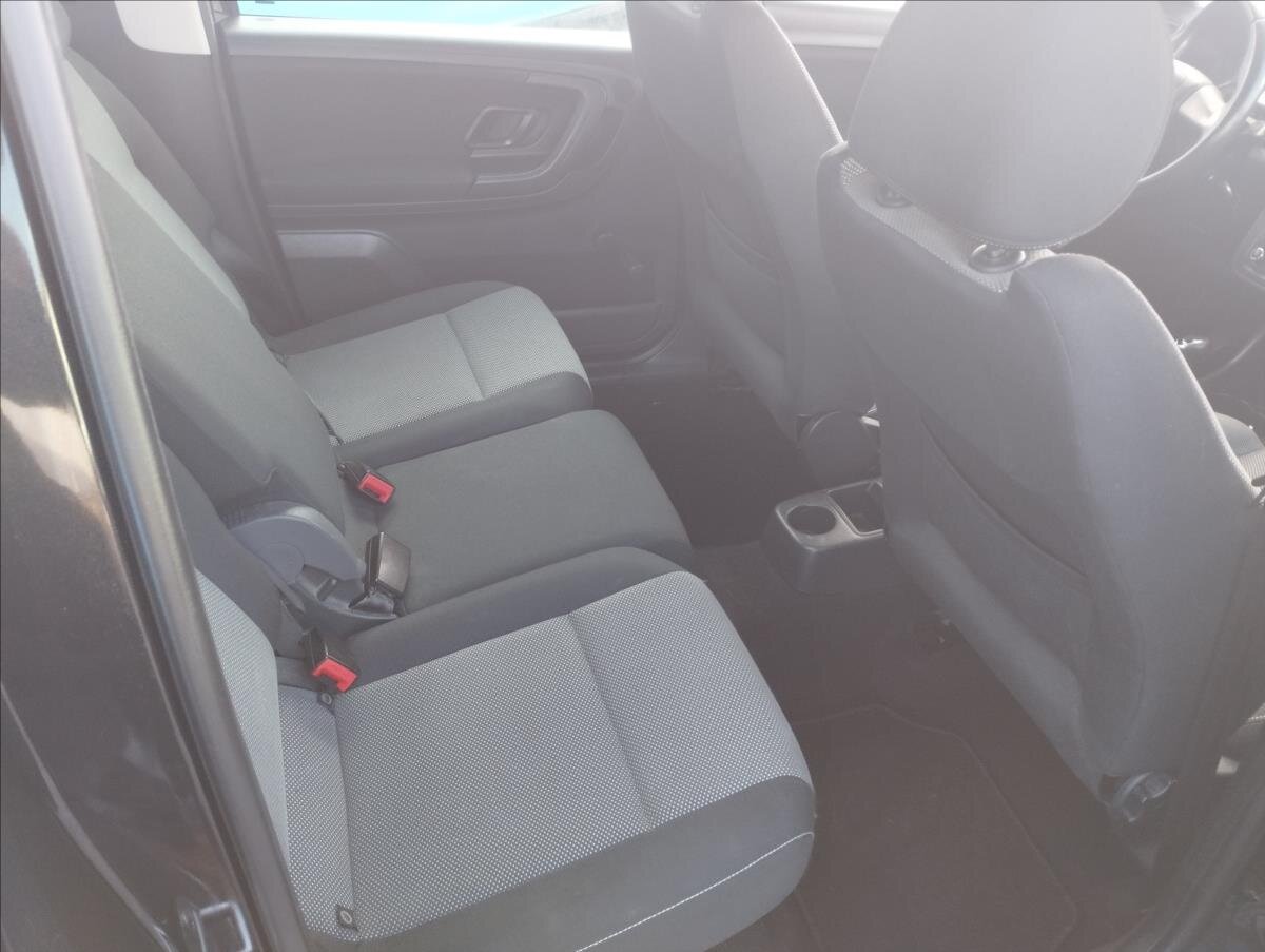 Škoda Roomster MPV 1,2 l 63 kw