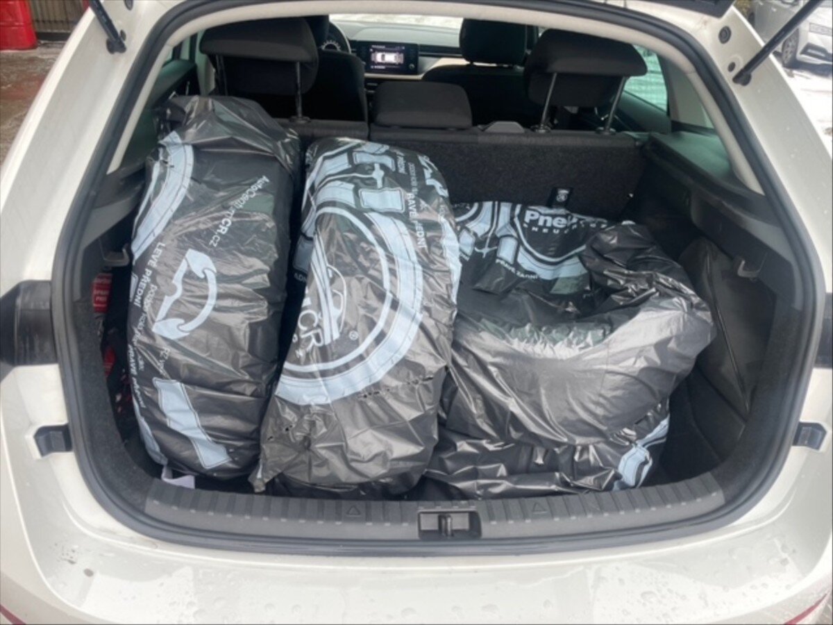 Škoda Scala Hatchback 1,5 l 110 kw