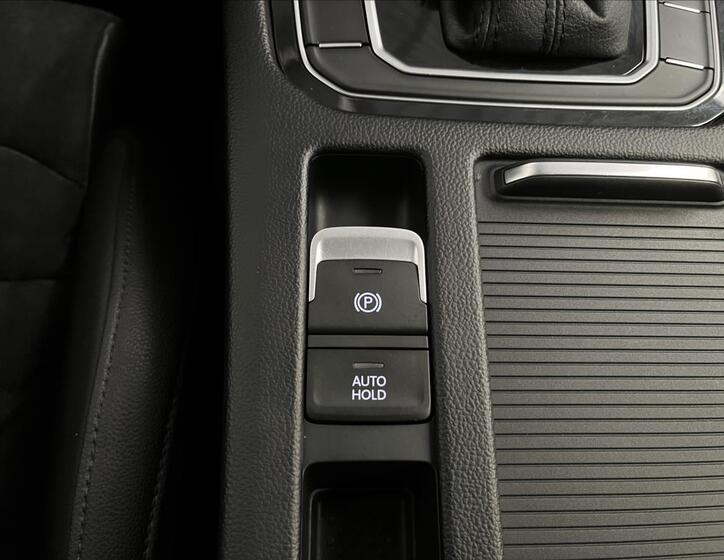 Volkswagen Passat 18