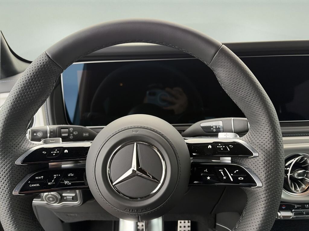 Mercedes-Benz Třídy G SUV / Terénní 0,0 432 kw