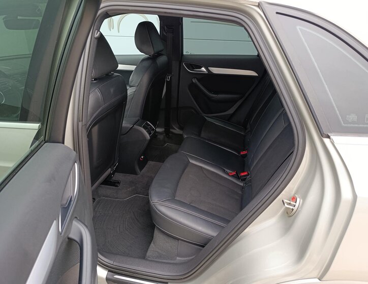 Audi Q3 SUV / Terénní 2,0 l 110 kw