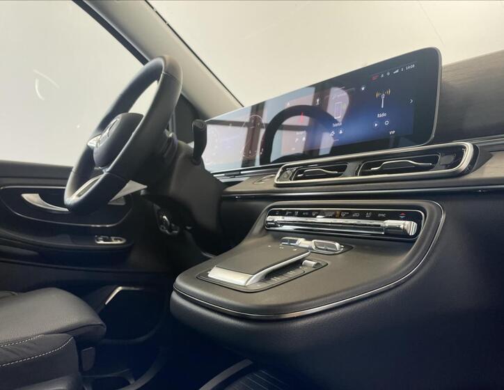 Mercedes-Benz Třídy V 16