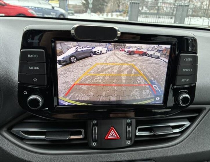 Hyundai i30 Kombi 998,0 88 kw