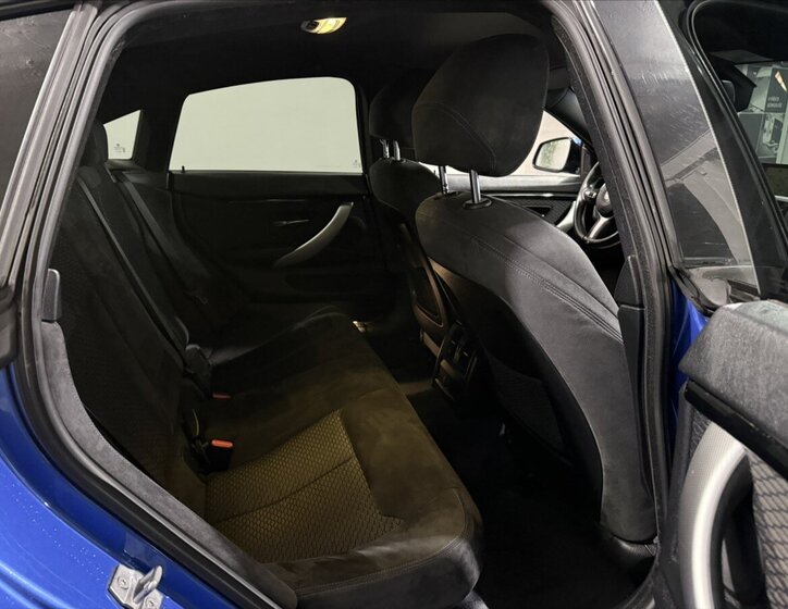 BMW Řada 4 Sedan / Limuzína 2,0 l 135 kw