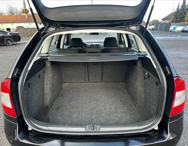 Škoda Octavia Kombi 1,8 l 118 kw