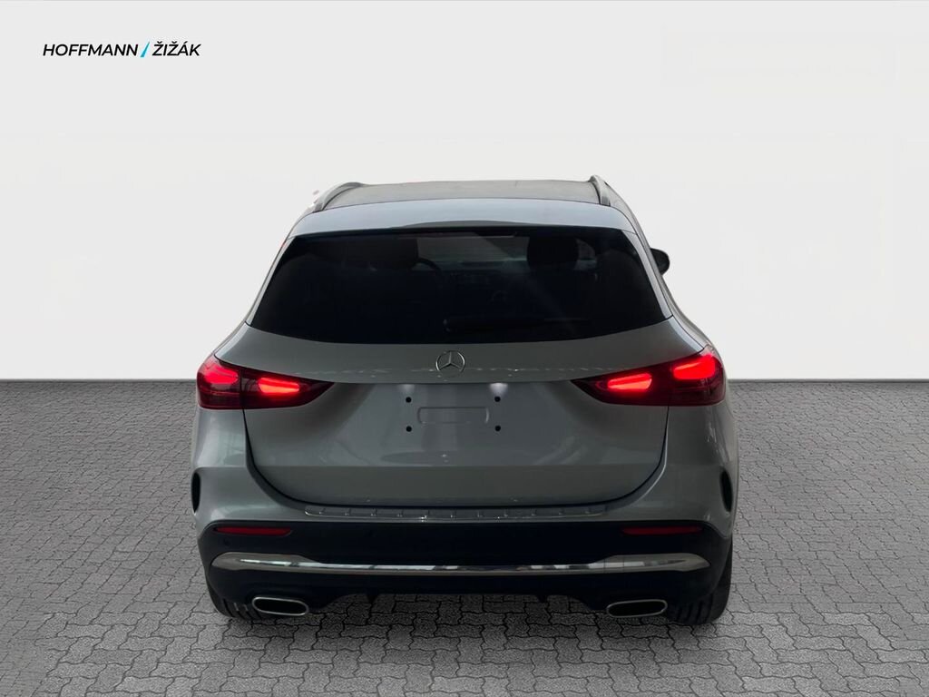 Mercedes-Benz GLA SUV 2,0 l 110 kw