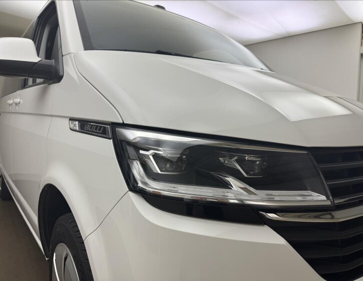 Volkswagen Transporter Kombi 2,0 l 110 kw