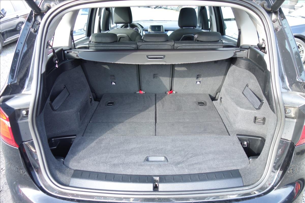 BMW Řada 2 MPV 1,5 l 103 kw