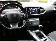 Peugeot 308 Kombi 1,5 l 96 kw