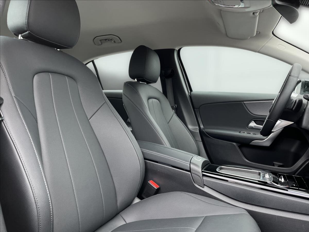 Mercedes-Benz Třídy A Hatchback 2,0 l 110 kw