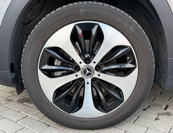 Mercedes-Benz GLB SUV / Terénní 2,0 l 110 kw