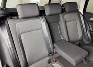 Volkswagen Passat 12