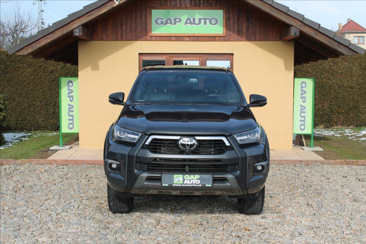 Toyota Hilux Pick-up 2,8 l 150 kw