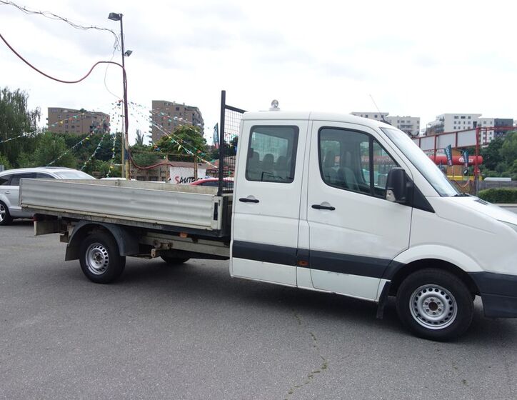 Volkswagen Crafter 9