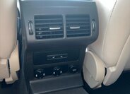 Jaguar F-Pace Kombi 2,0 l 132 kw