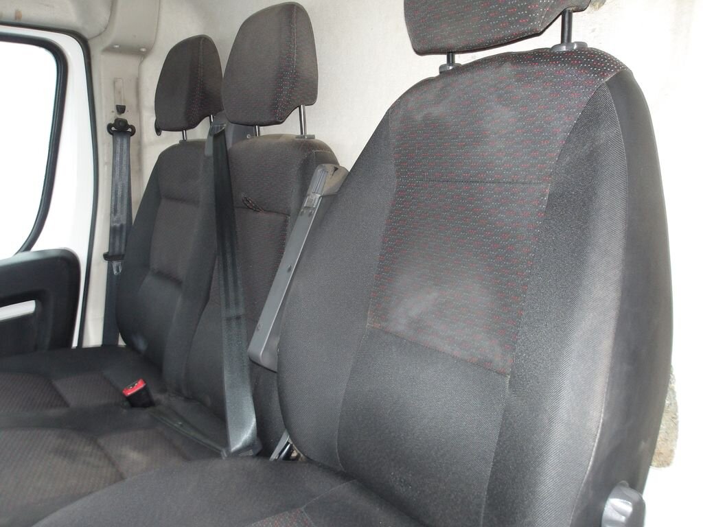 Fiat Ducato Skříň 2,2 l 121 kw