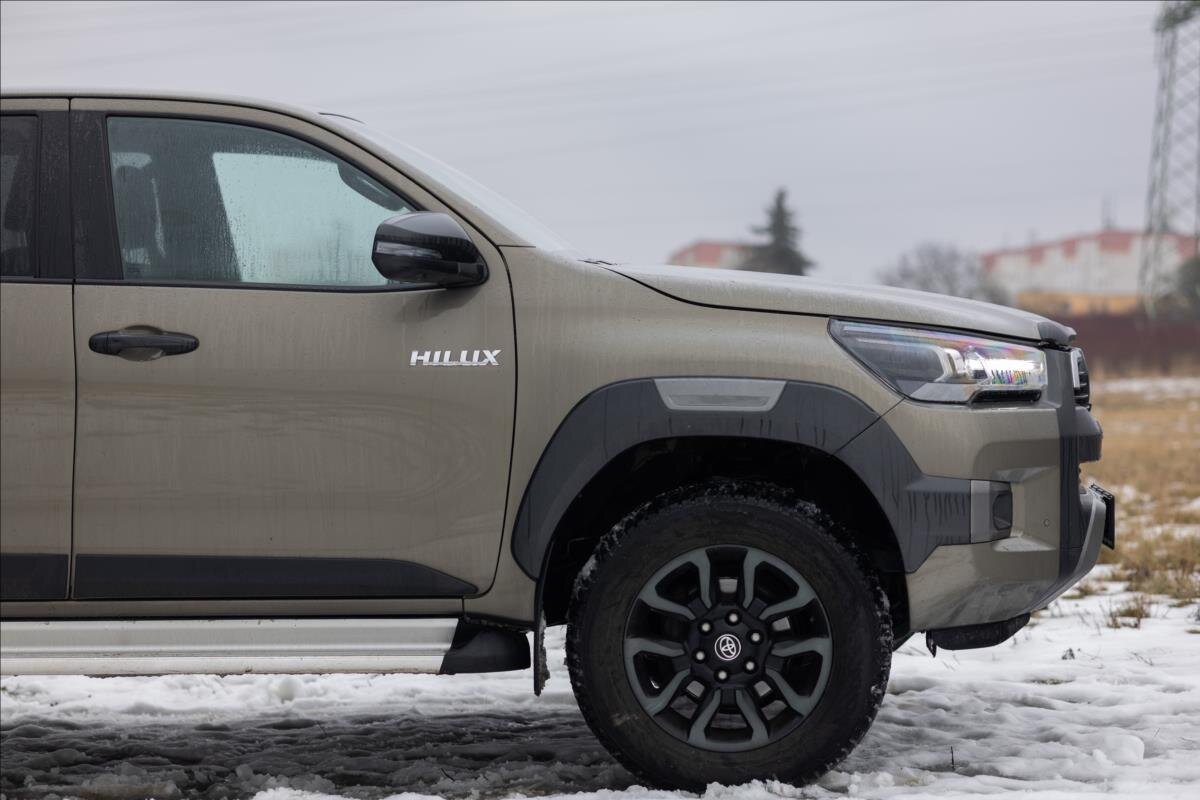 Toyota Hilux Pick-up 2,8 l 150 kw