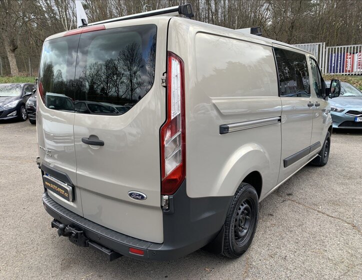 Ford Transit Custom VAN / Minibus 2,0 l 96 kw