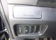 Mitsubishi Outlander SUV / Terénní 2,4 l 125 kw