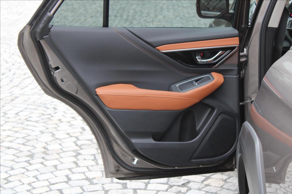 Subaru Outback Kombi 2,5 l 124 kw