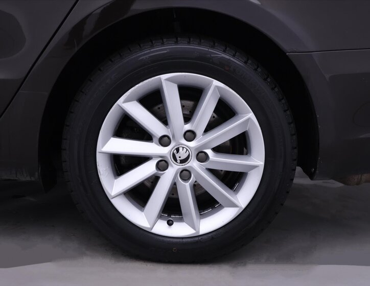 Škoda Superb Kombi 2,0 l 103 kw