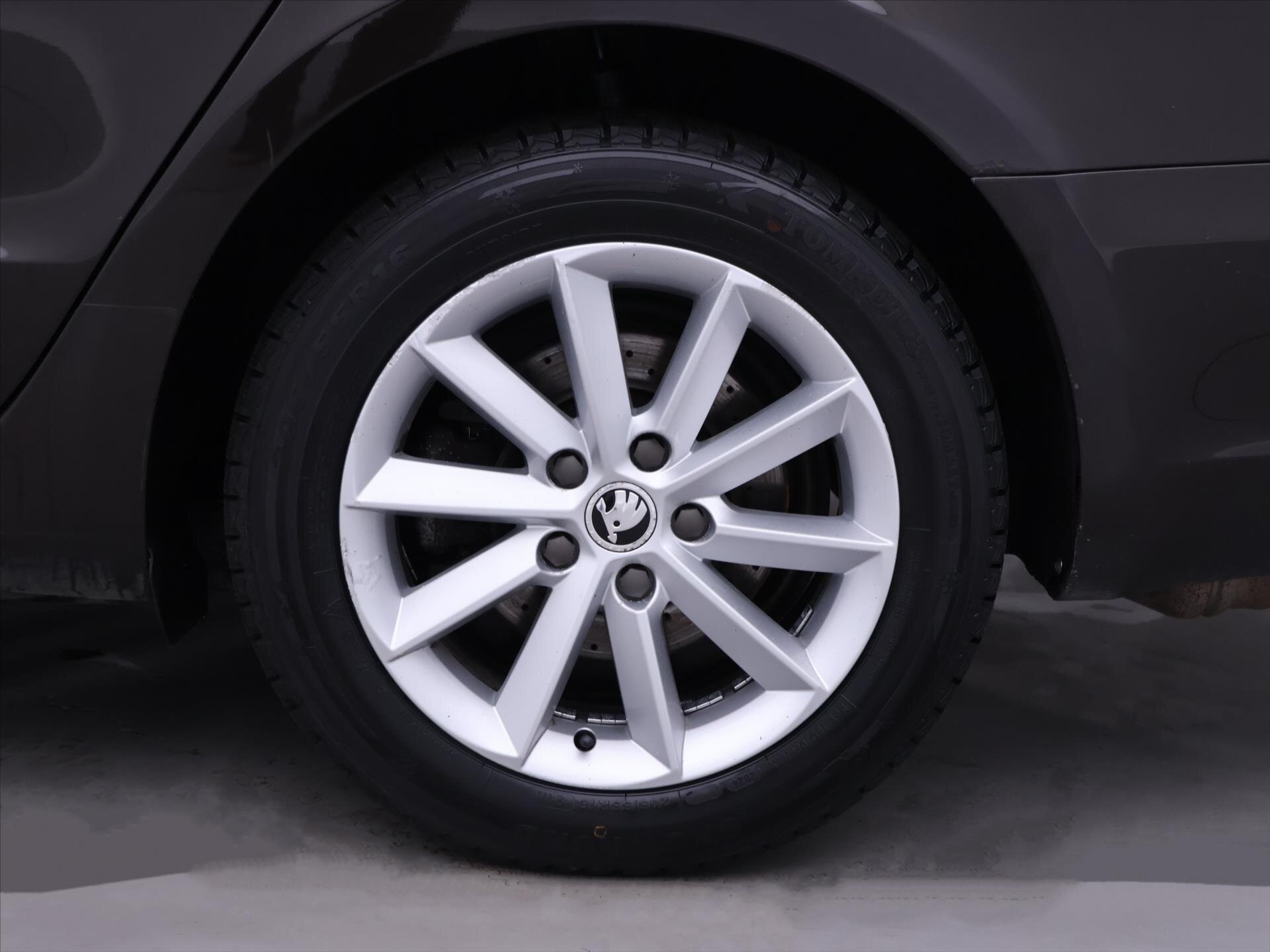 Škoda Superb Kombi 2,0 l 103 kw