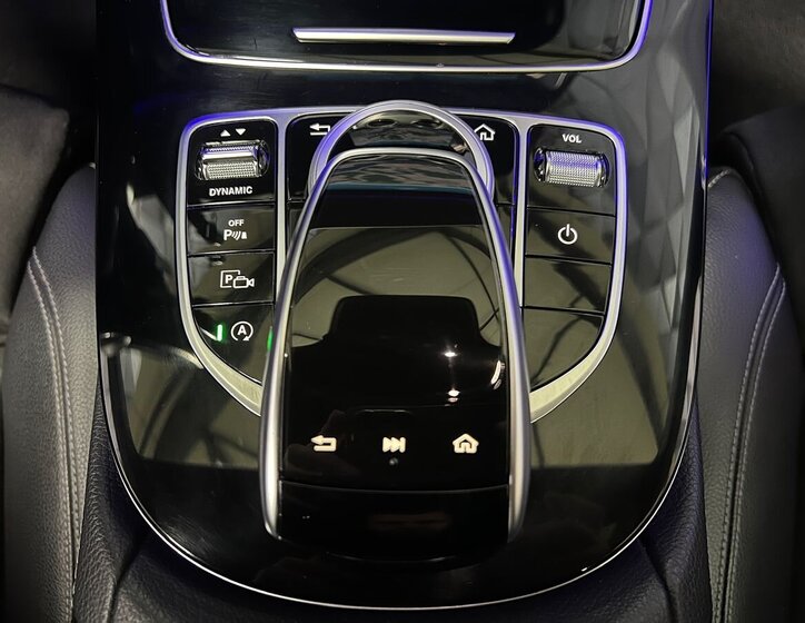 Mercedes-Benz Třídy E 23