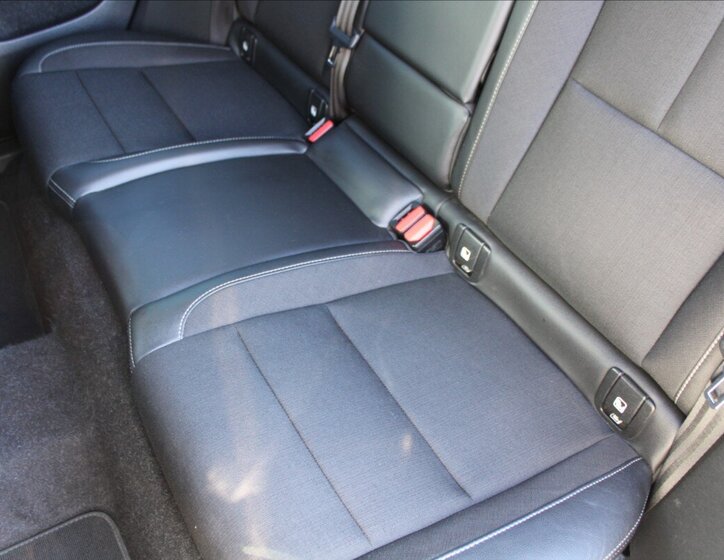 Volvo XC40 SUV / Terénní 2,0 l 140 kw