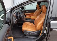 Chrysler Pacifica 12