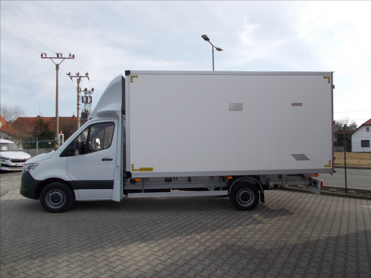Mercedes-Benz Sprinter Ostatní 3,0 l 140 kw
