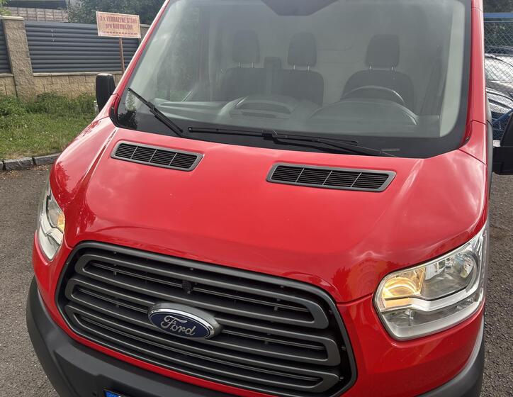 Ford Transit 12