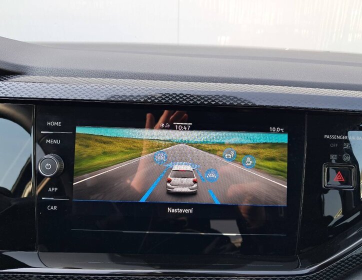 Volkswagen Polo Hatchback 999,0 70 kw