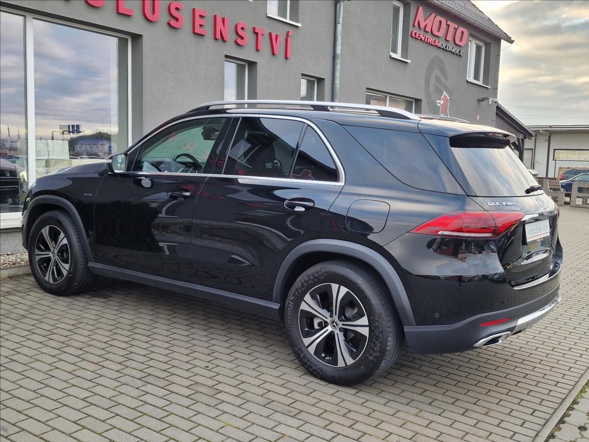 Mercedes-Benz GLE SUV / Terénní 2,0 l 245 kw