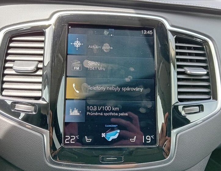 Volvo XC90 SUV 2,0 l 173 kw