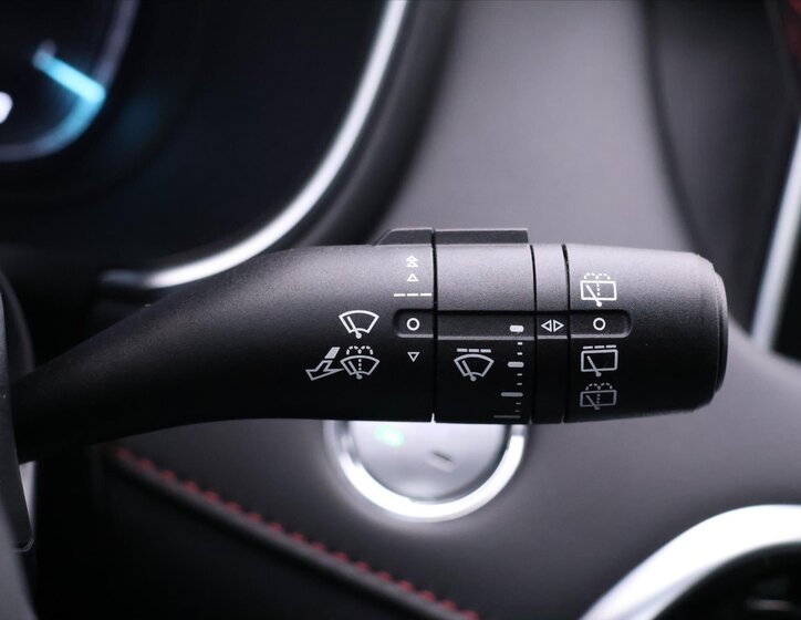 MG HS SUV / Terénní 1,5 l 119 kw