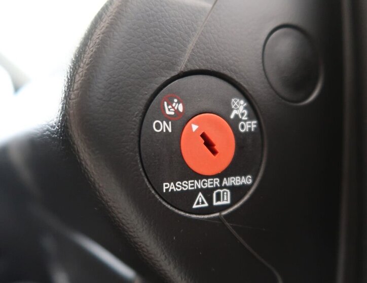 Suzuki Swift Hatchback 1,2 l 61 kw