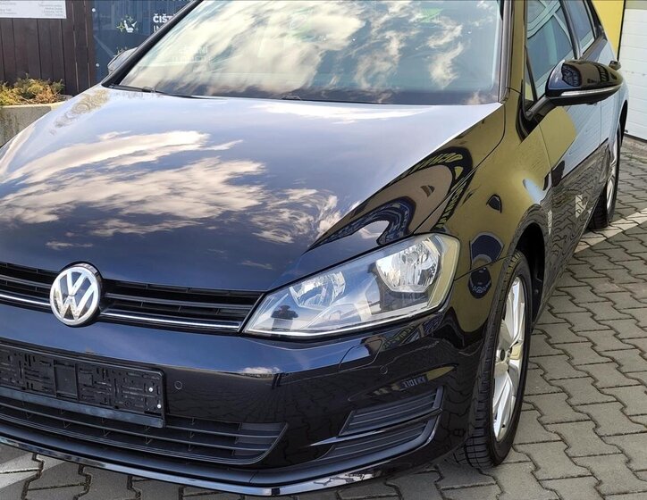 Volkswagen Golf Hatchback 1,2 l 63 kw