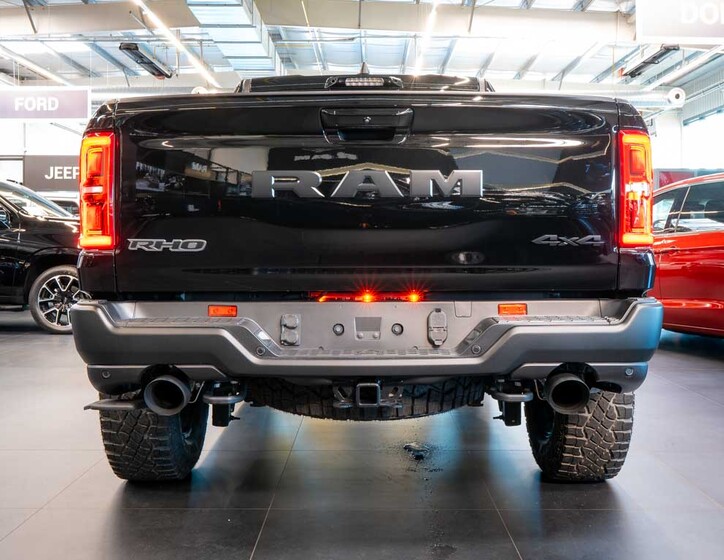 Dodge RAM 5