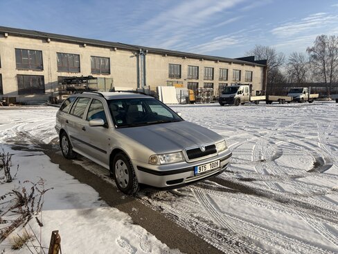 Škoda Octavia Kombi 1,8 l 110 kw