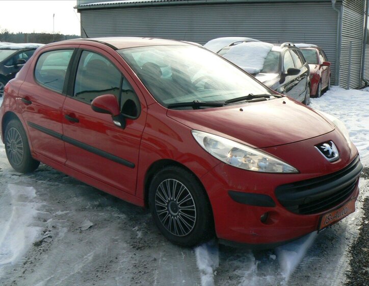 Peugeot 207 Hatchback 1,4 l 54 kw