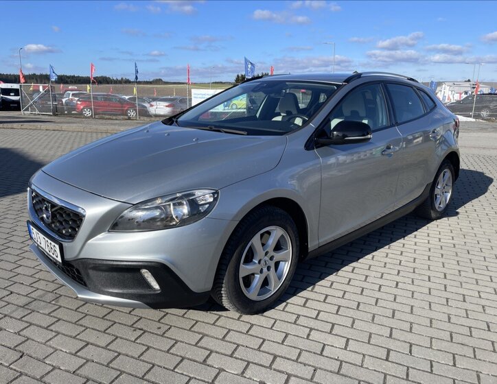 Volvo V40 Hatchback 2,0 l 140 kw