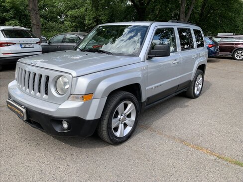 Jeep Patriot SUV / Terénní 2,1 l 120 kw