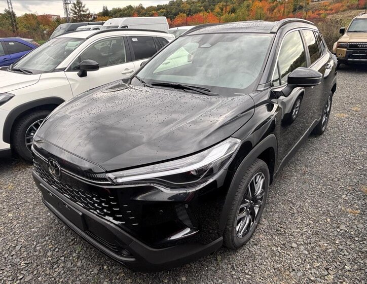 Toyota Corolla Cross SUV 1,8 l 103 kw