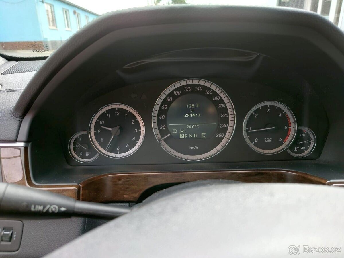 Mercedes-Benz Třídy E Kombi 0,0 0