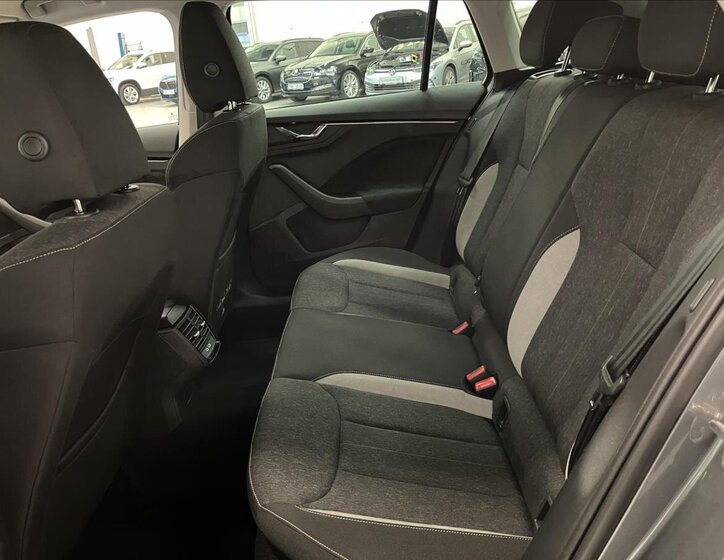 Škoda Scala Hatchback 999,0 81 kw