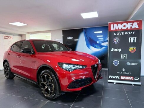 Alfa Romeo Stelvio SUV / Terénní 2,0 l 206 kw