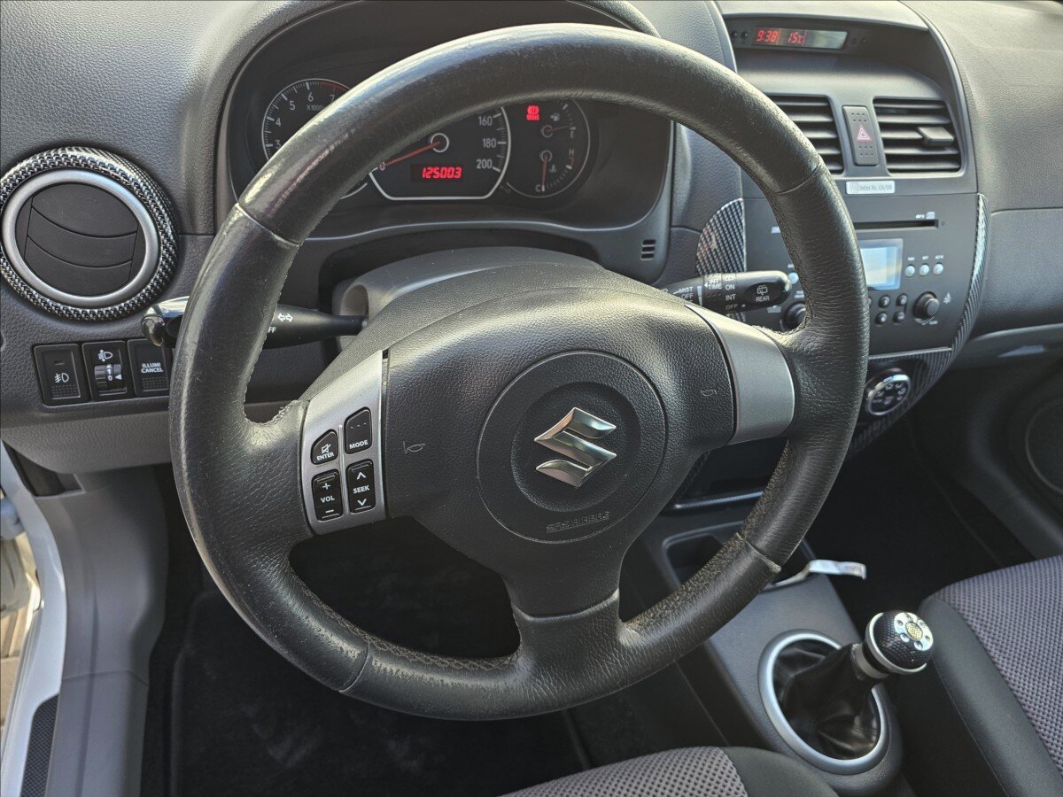 Suzuki SX4 Hatchback 1,6 l 79 kw