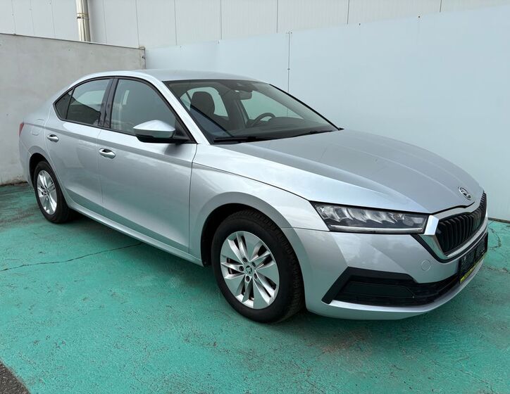 Škoda Octavia 1