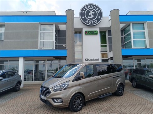 Ford Tourneo Custom MPV 2,0 l 110 kw