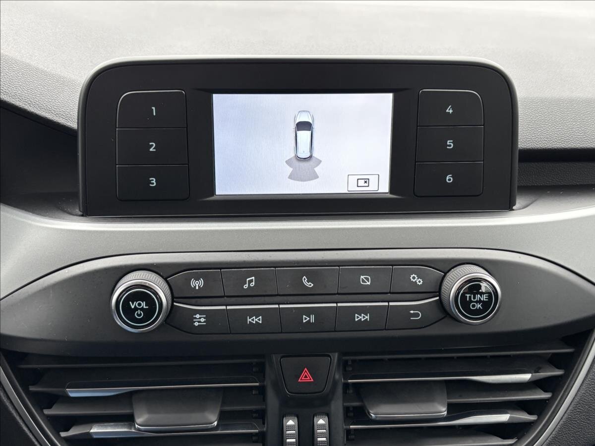 Ford Focus Kombi 999,0 92 kw